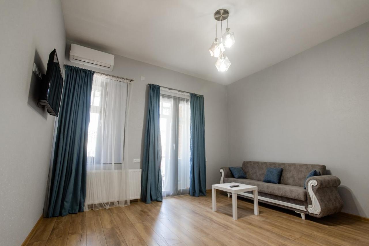 Meidan Bazaar Prime Location Apartment Tbilisi Exterior photo
